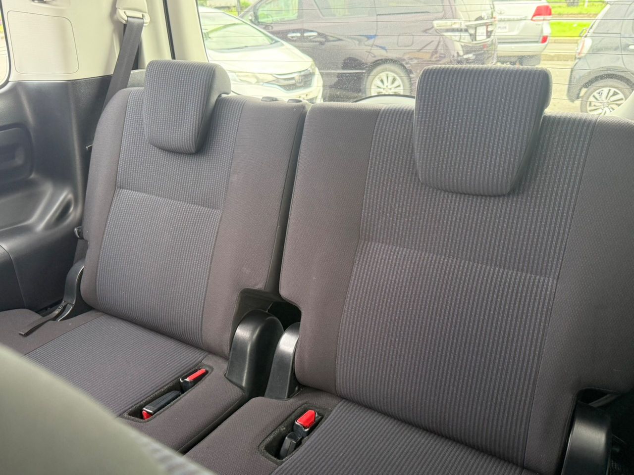 トヨタ ノア 写真49