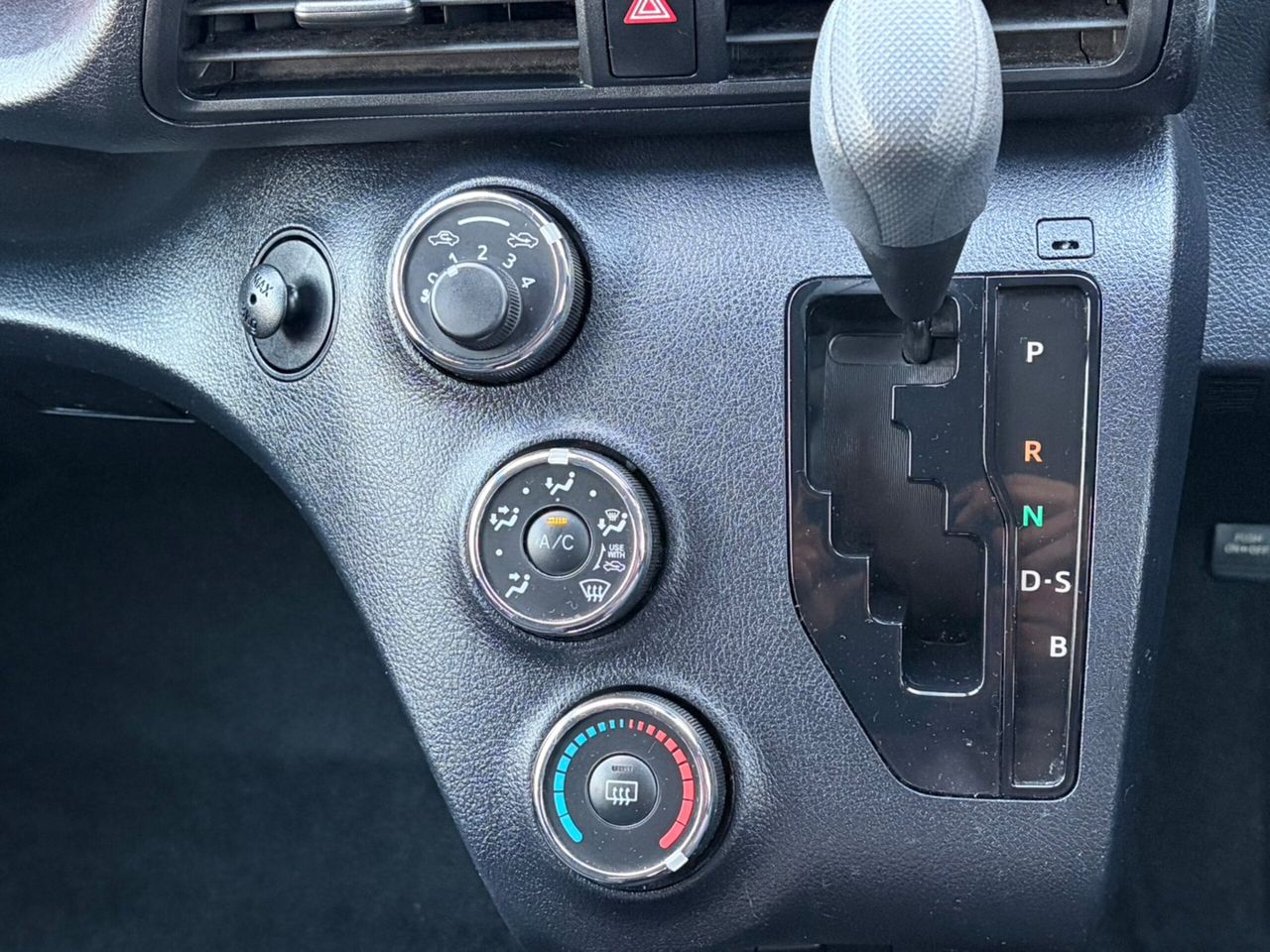 トヨタ シエンタ 写真30